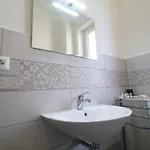 Apartment White Dream